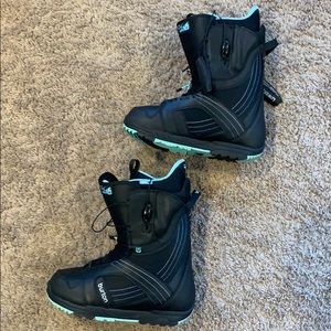 Burton Mint Women’s snowboarding boots
